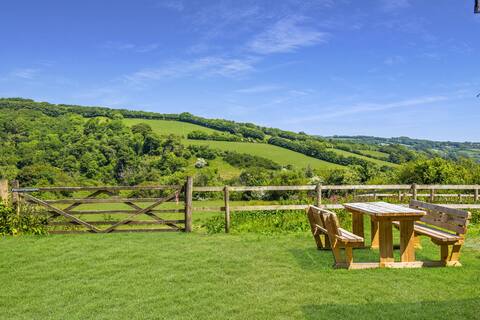 Linhay Cottage, Withypool