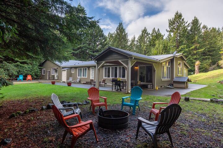 Casago Redwood Coast managed Airbnb listing 2