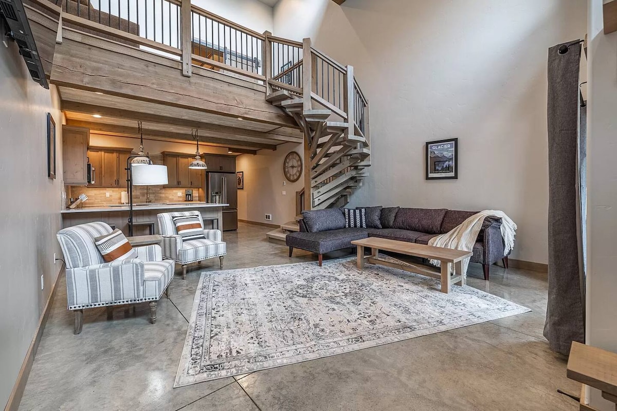 Successful Airbnb property: GNP Gem | Sleeps 11 | Hot Tub | Stay Here | Luxury in Coram