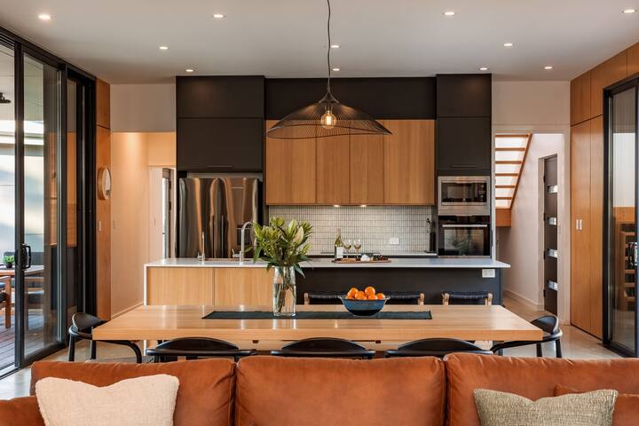 Eagle Rise Plus Studio gallery image 4