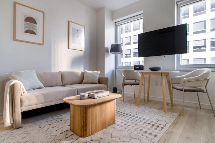 Blueground | Midtown W, Gym & W/d, Nr Bryant Park - New York