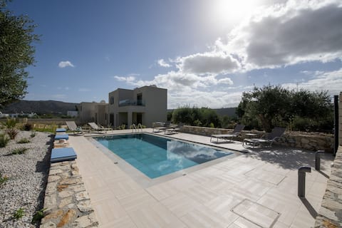 Hermes Luxury Private  Villa