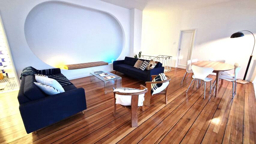 Penthouse with huge terrace and jacuzzi I317 gallery image 3