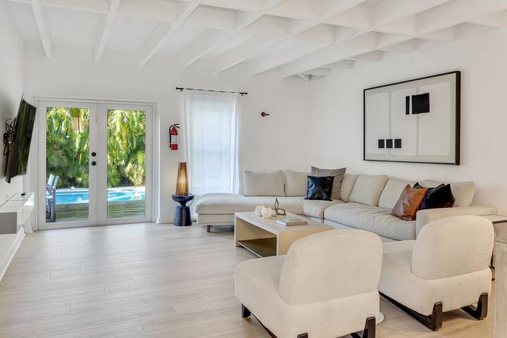 Poolside Paradise: 3BR w POOL and Mini Playground! gallery image 2