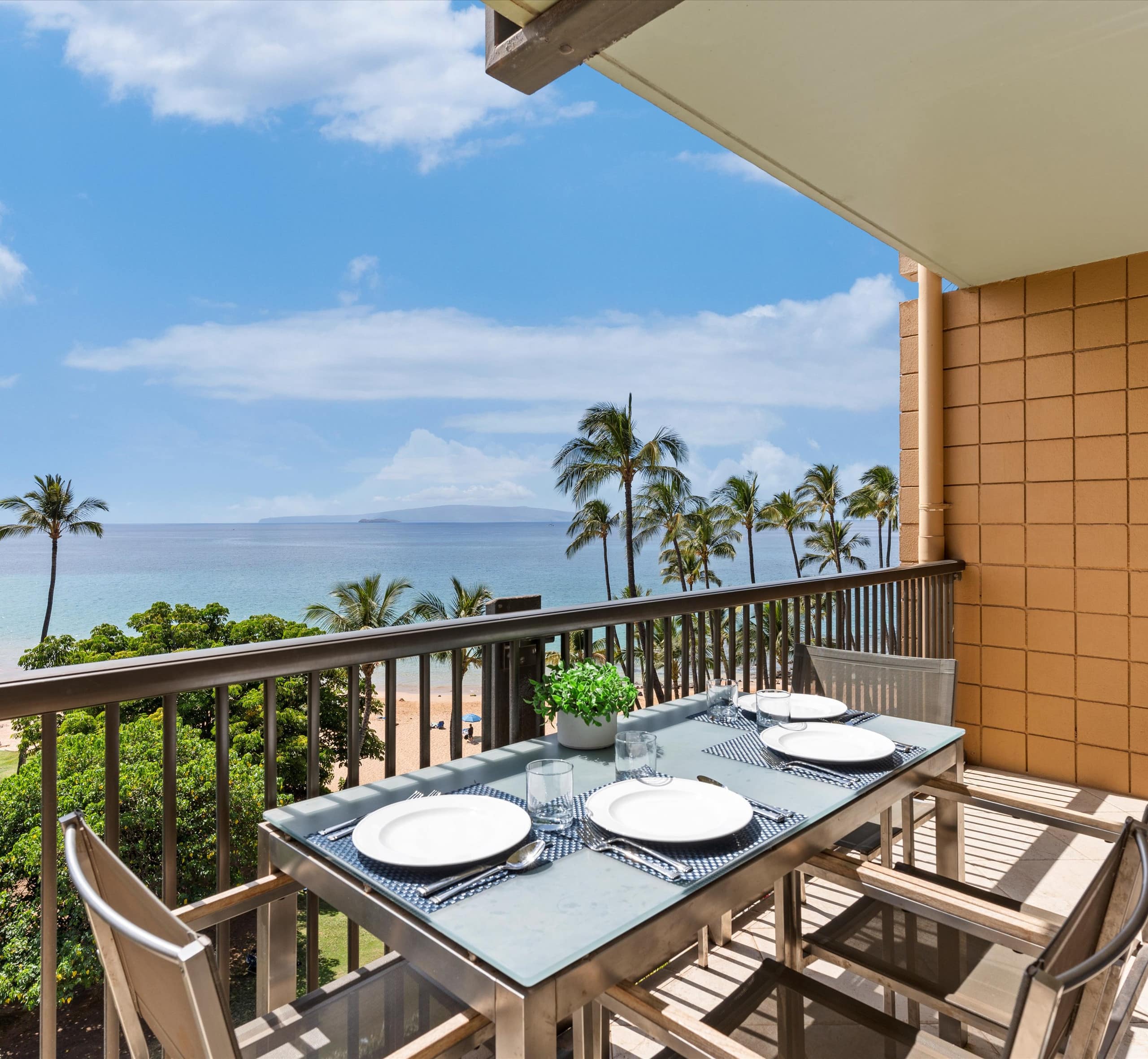 Condo in Kihei · ★4.71 · 2 bedrooms · 3 beds · 2 baths - Image 7