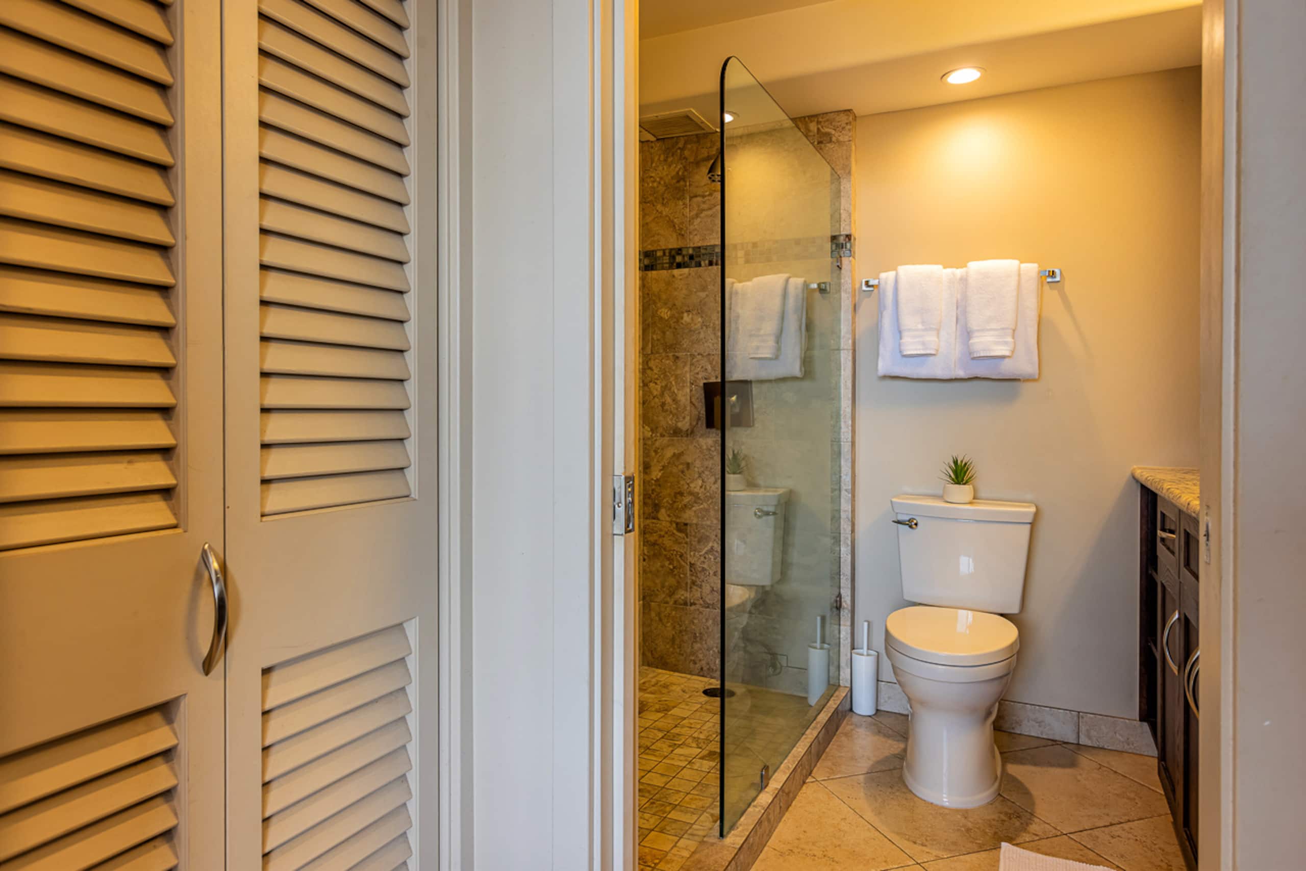 Condo in Kihei · ★4.71 · 2 bedrooms · 3 beds · 2 baths - Image 19