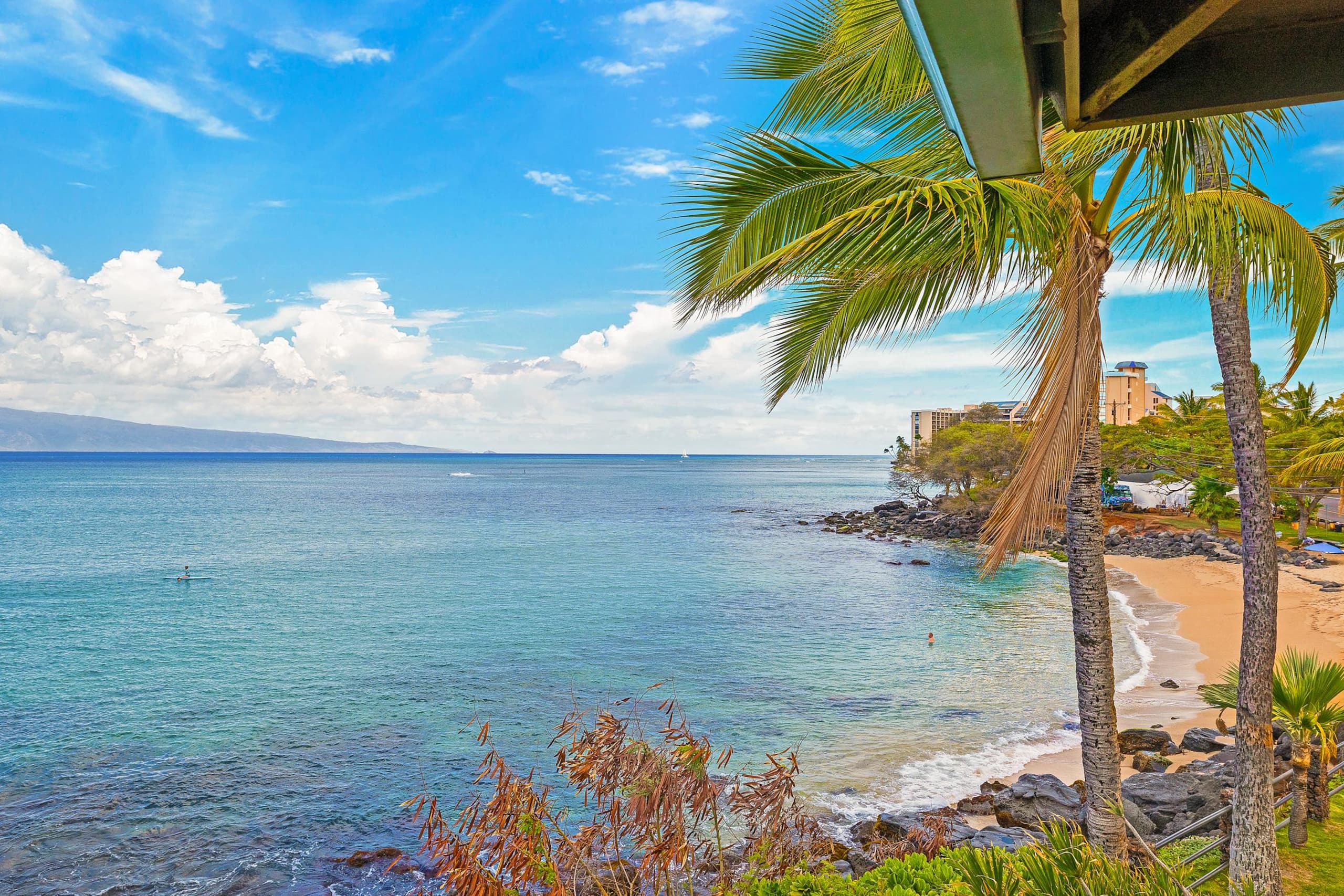 Condo in Lahaina · ★4.99 · 1 bedroom · 1 bed · 1 bath - Image 4