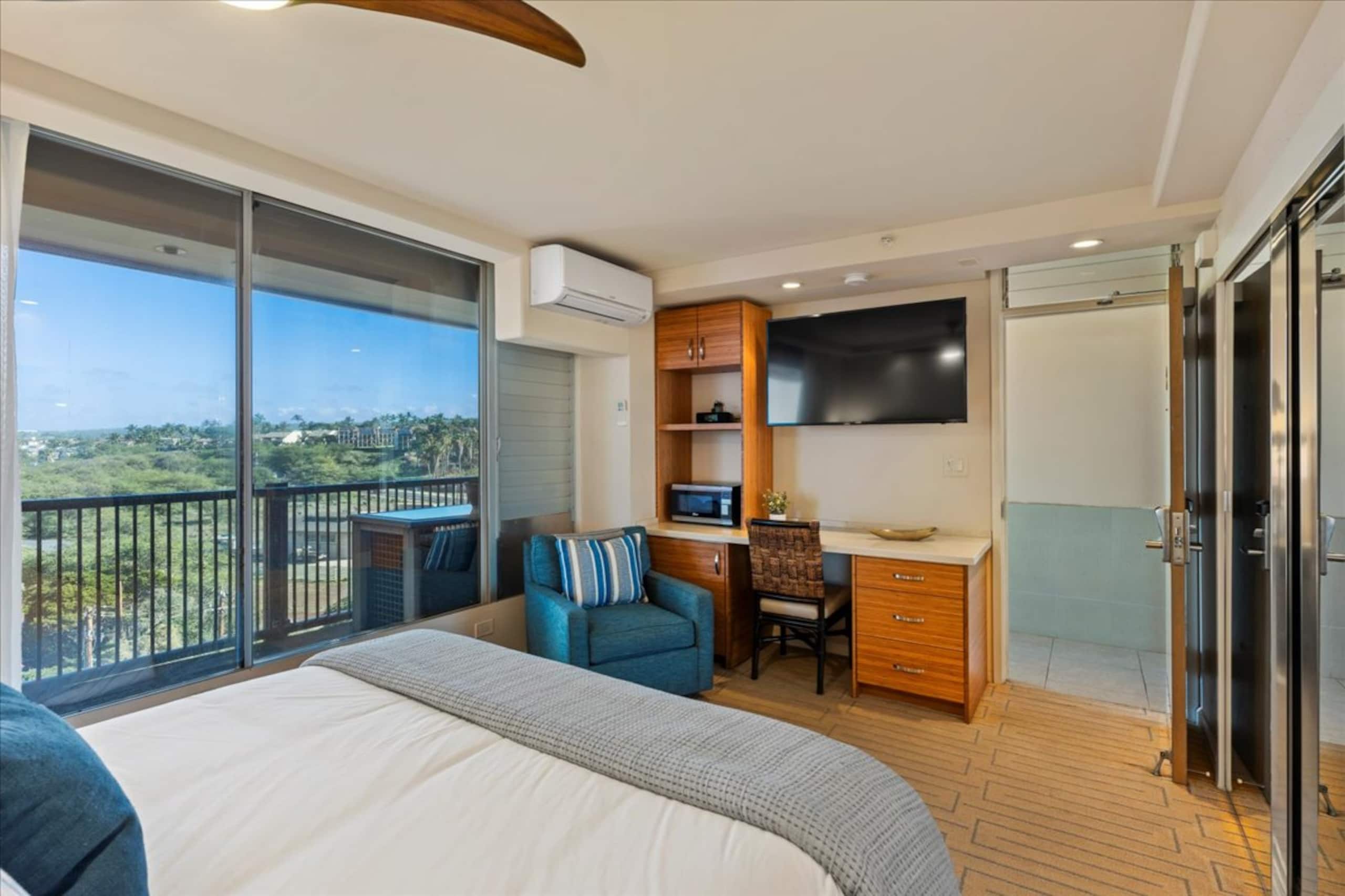 Condo in Kihei · ★4.83 · 2 bedrooms · 3 beds · 2 baths - Image 31