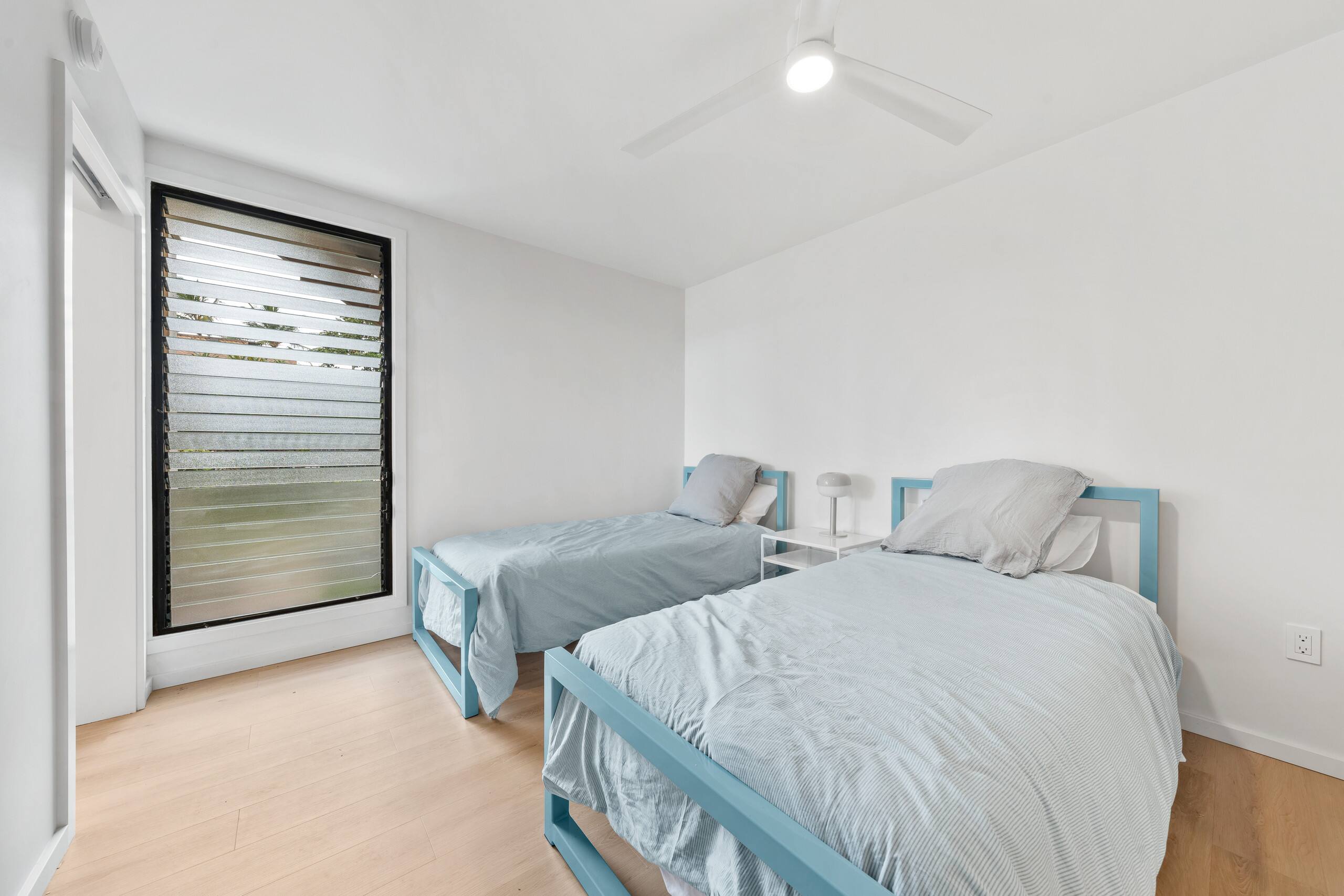 Deluxe Oceanfront Remodeled, Ground Floor WB126 - Image 29