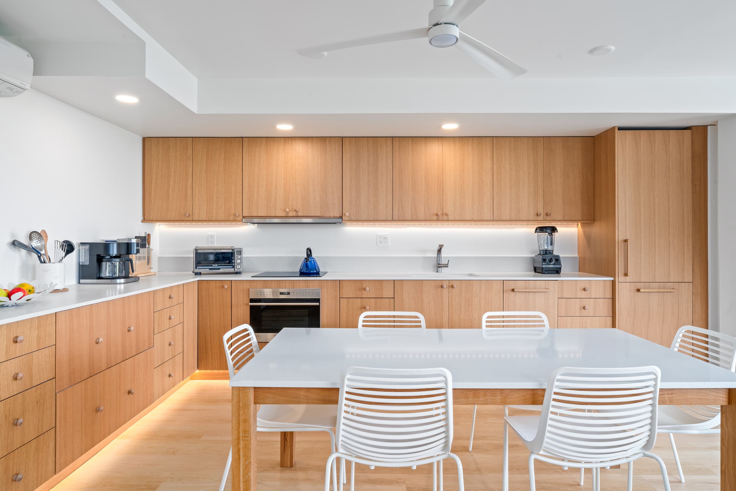 Deluxe Oceanfront Remodeled, Ground Floor WB126 - Image 15