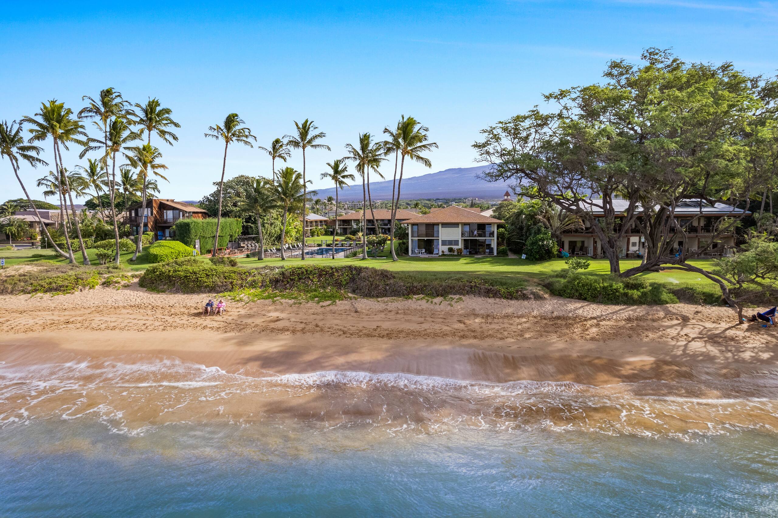 Deluxe Oceanfront Remodeled, Ground Floor WB126 - Image 57