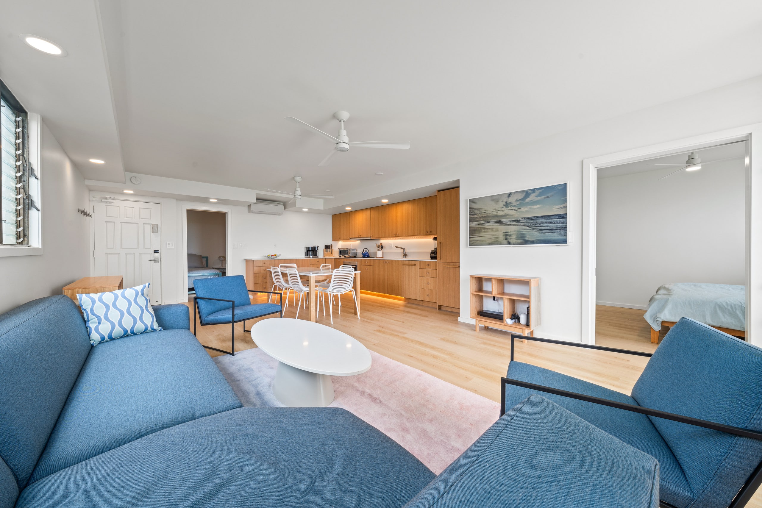 Deluxe Oceanfront Remodeled, Ground Floor WB126 - Image 4