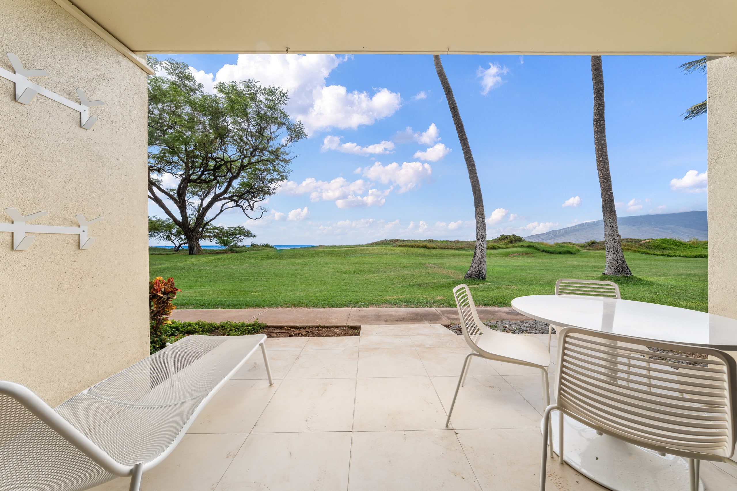 Deluxe Oceanfront Remodeled, Ground Floor WB126 - Image 39