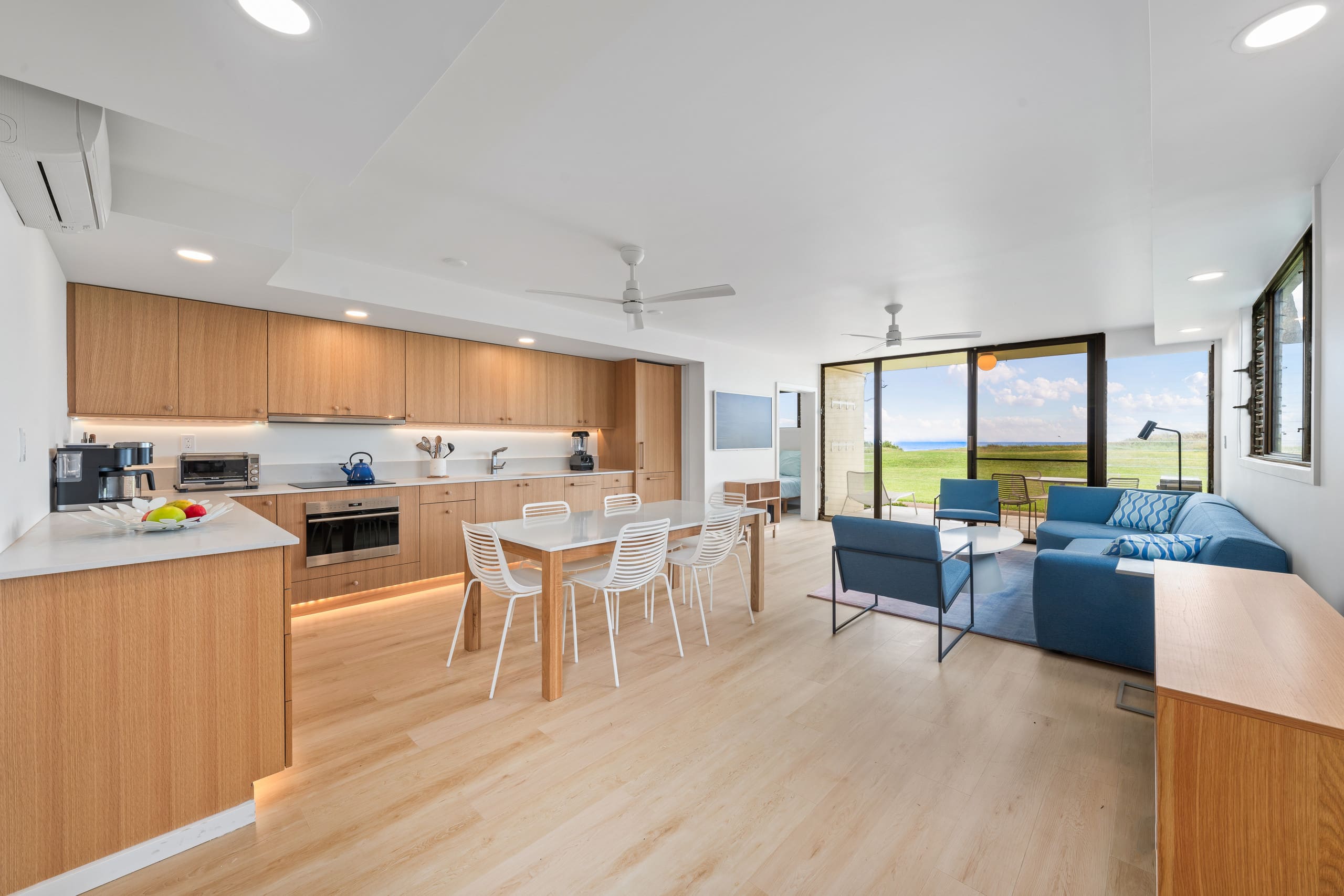 Deluxe Oceanfront Remodeled, Ground Floor WB126 - Image 8