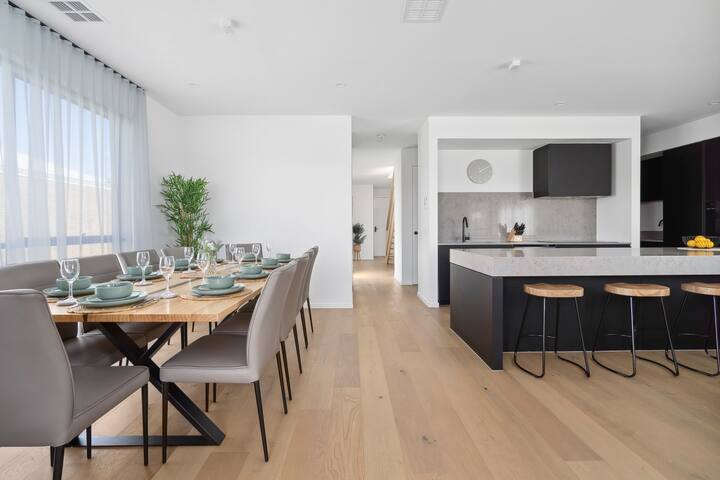 Oak Anchor I Luxury Ocean Grove Retreat gallery image 4