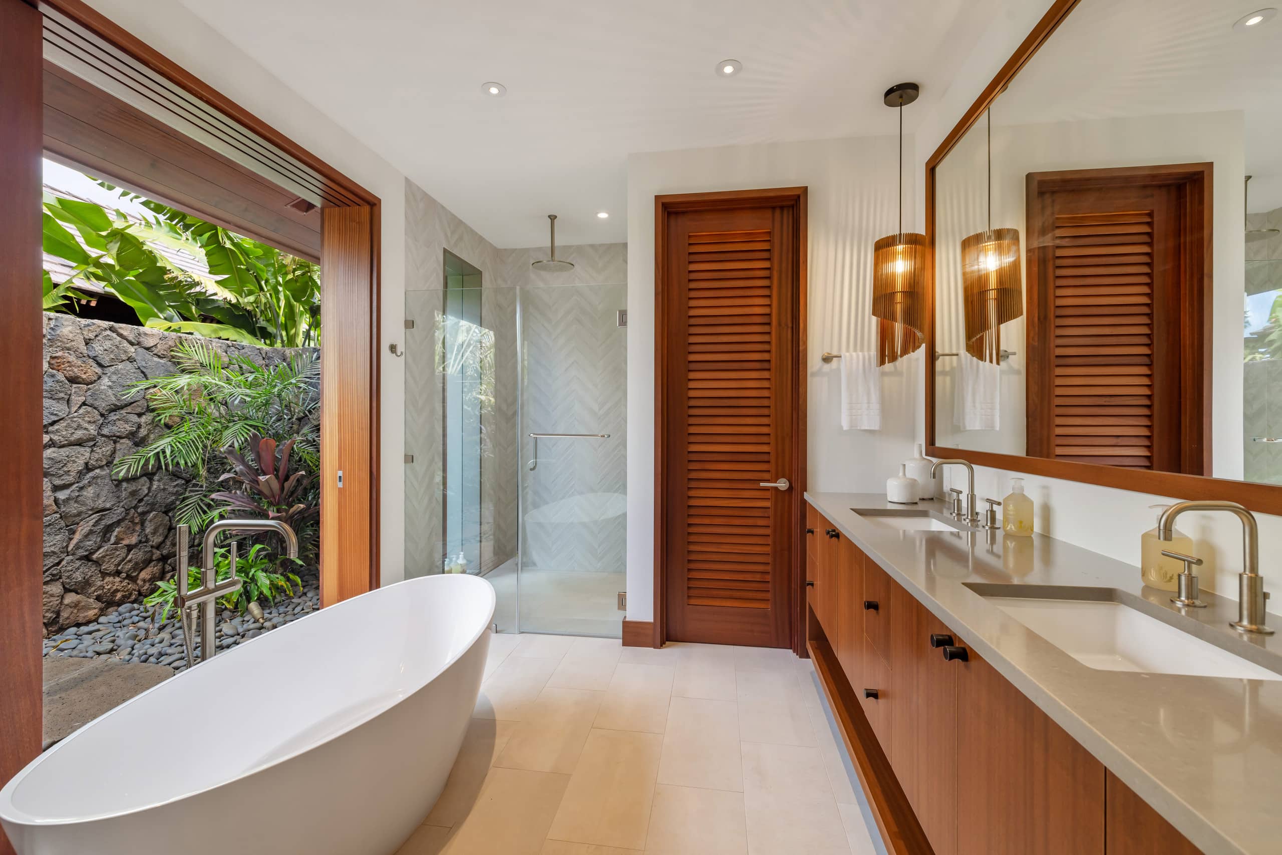 Home in Koloa · ★5.0 · 5 bedrooms · 8 beds · 5.5 baths - Photo 11