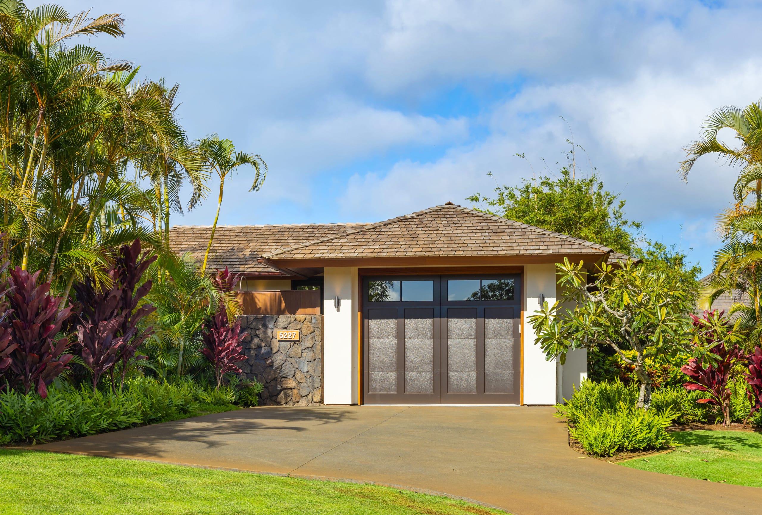 Home in Koloa · ★5.0 · 5 bedrooms · 8 beds · 5.5 baths - Photo 9