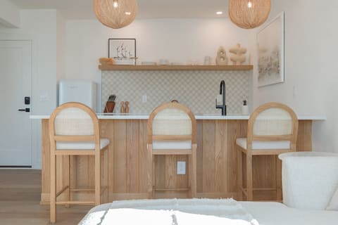 Top Airbnb: The Atlantic at The Tarrymore in Wrightsville Beach