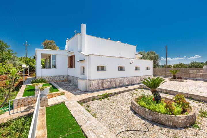 Wonderful Italy | Villa Galadriel con piscina gallery image 2