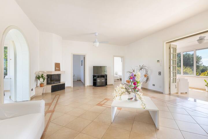 Wonderful Italy | Villa Galadriel con piscina gallery image 3