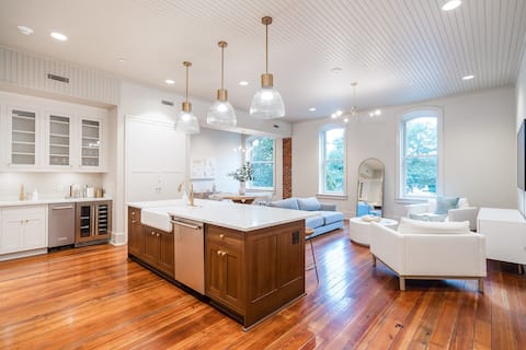 Historic Luxury Apartment Main St Apt 201