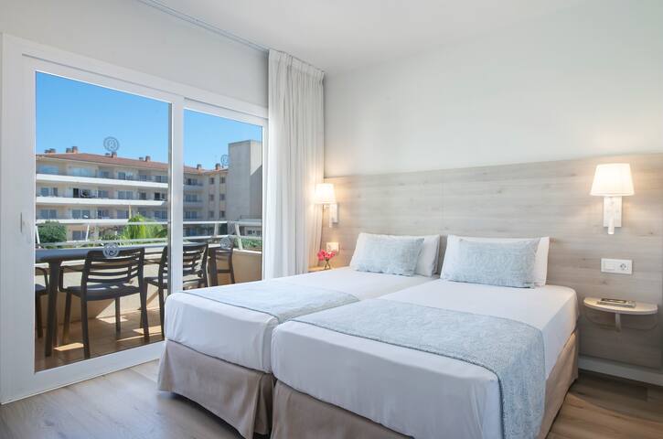 Pierre&Vacances-Appart 6 pers – 2 chambres- Balcon gallery image 4