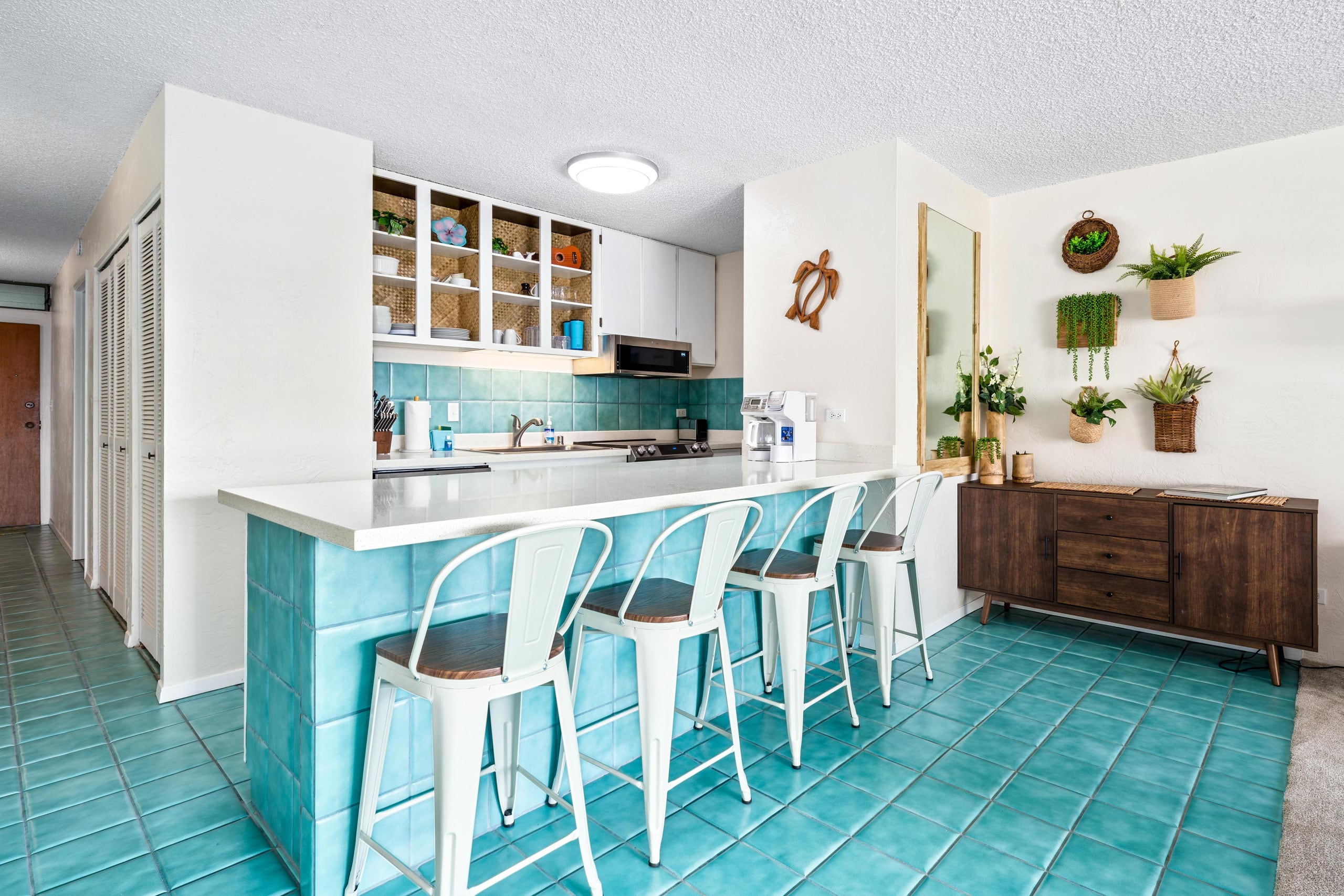 Condo in Kailua-Kona · ★4.78 · 1 bedroom · 2 beds · 1 bath - Image 12