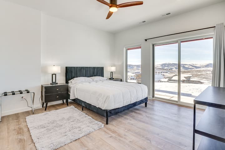 Спалня 5 | двойно легло | баня със самостоятелен санитарен възел | Приземен етаж