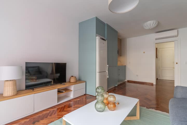 Brigth & Stylish Studio - Gran Vía - Madrid