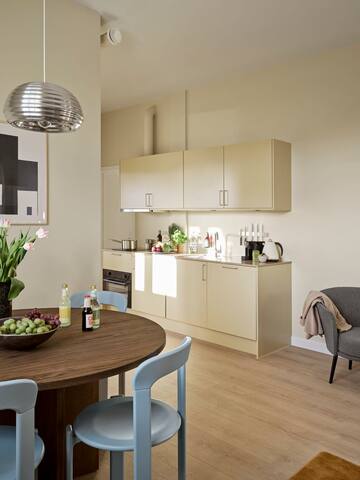 Hotel Loft Apartment for 6 gallery image 3