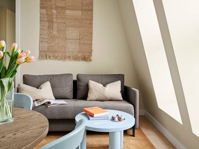 Inner Courtyard Loft Hotel Apartment gallery image 4