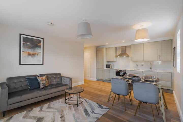 Charming 2 Bdr In Windsor - Vat Q - By Tempstay - Windsor