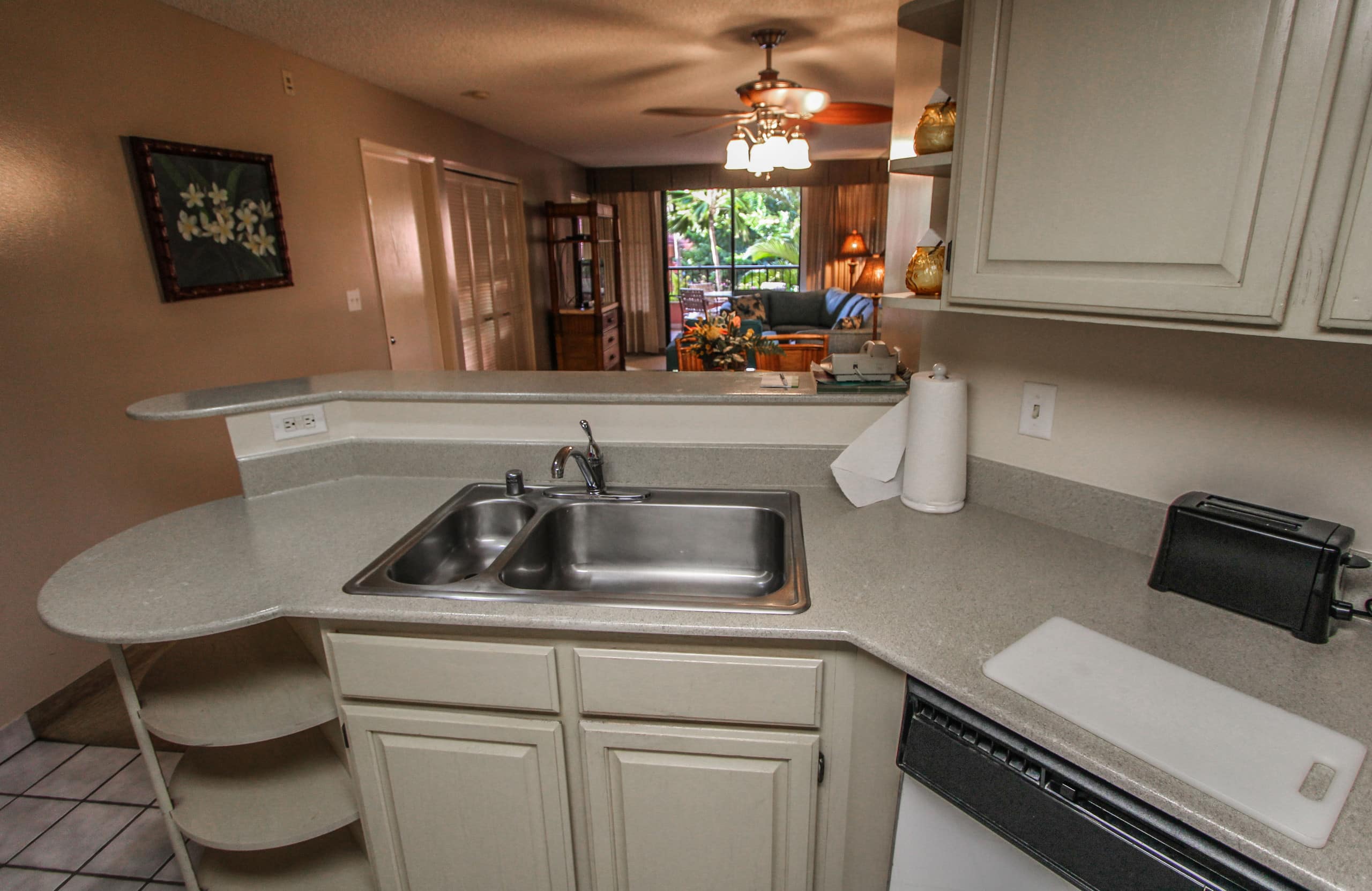 Studio w/ Balcony & Full Kitchen | Access to Pool - Photo 8
