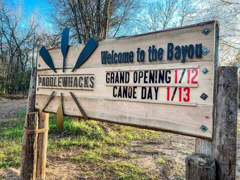 Paddlewhacks-Whole Camp - 6 Cabins
