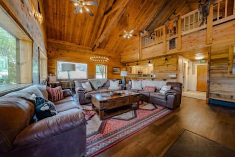 True North Adventure Lodge@Steamboat Lake.8 BR,16+