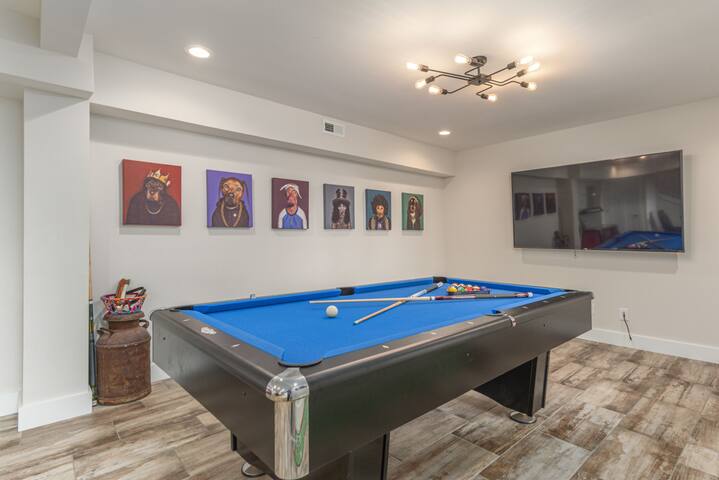 Panoramic Mountain View, Hot Tub,Close to Downtown gallery image 4