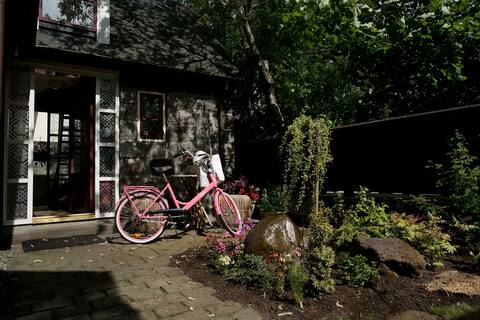 Vaktahouse