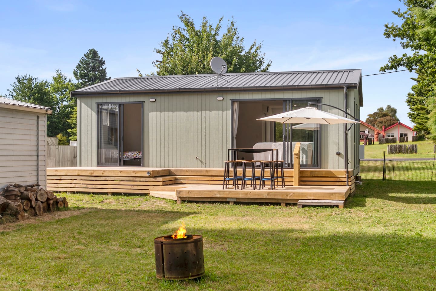 Lakeside Treasure - Mangakino Holiday Home 1