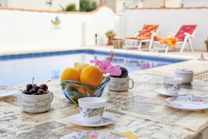 Casa Sorpresa. Piscina Privada Y Wifi Cerca Centro - Vinaròs