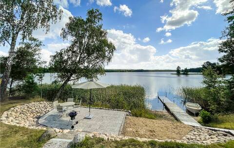 2 bedroom lovely home in Vaggeryd