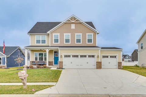 Bright Plainfield Home ~ 14 Mi to Indianapolis!