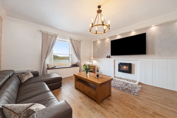 Beachfront Apartment In The Heart Of Tenby - Tenby