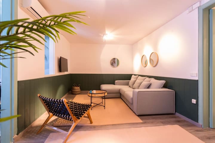 Rocafort | Bright 3BR Apt. in the center