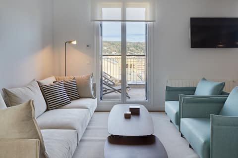 Popular Airbnb listing: Eki Terrace by FeelFree Rentals in Gipuzkoa