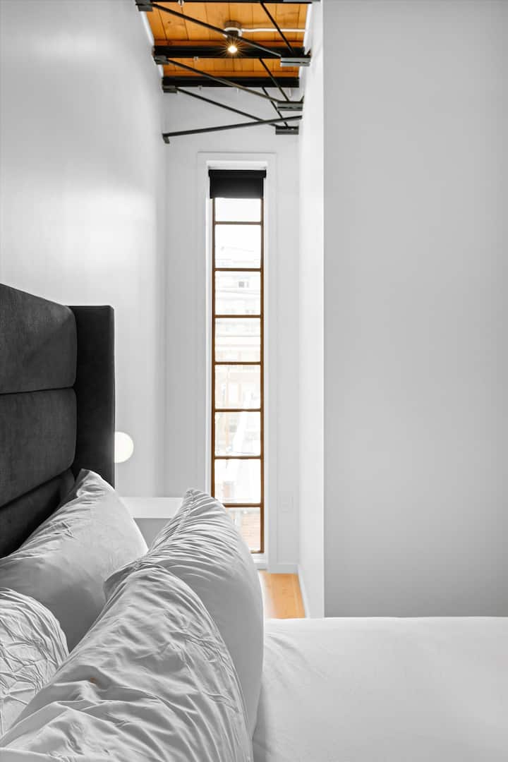 [Suite №2] Bedroom 2