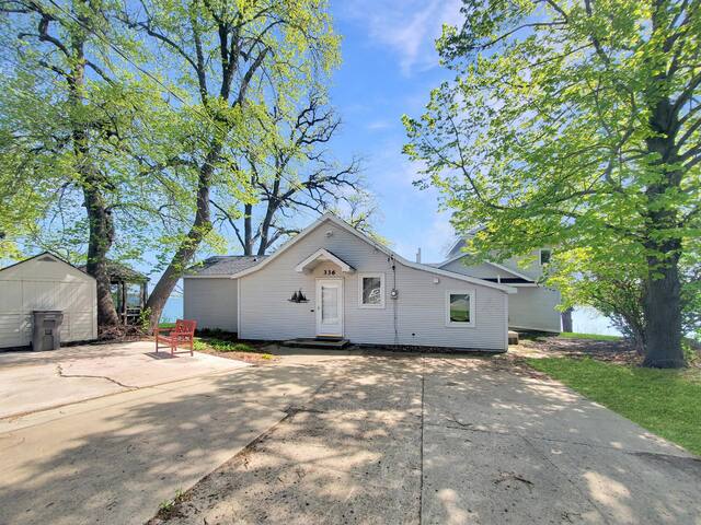 Okoboji Vacation Company managed Airbnb listing 3