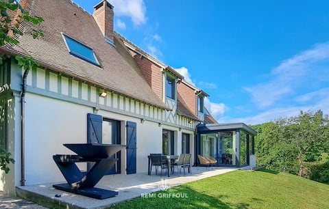 Villa Biloba - sea view and beach access 10 People