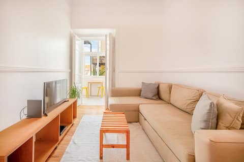 Top Airbnb: GuestReady - Lisbon Living near MAAT Museum em Alcântara