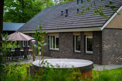 Group Accommodation Specht