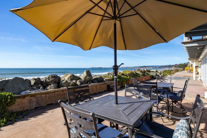 Beachfront Rio Del Mar Home – 5 bedrooms! gallery image 5